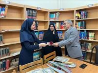 تجلیل از کارکنان کتابخانه‌های شهرستان رباط‌کریم در کتابخانه اخوان