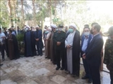 برپایی مراسم غبار روبی مزار شهدا در شهر رباط کریم/ اکبرپور: وظیفه همگان پاسداری از نظام مقدس جمهوری اسلامی است