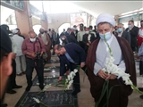 غبار روبی مزار شهدای شهرستان رباط کریم به مناسبت سوم خرداد
