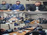 جلسه بررسی و رفع مشکلات روستا ی ده حسن با حضور فرماندار رباط کریم در محل دهیاری روستا برگزار شد