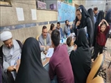 برپایی میز خدمت جهادی در روستای آدران