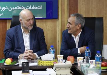 تأکید بر قانون‌مداری، بی‌طرفی و مشارکت حداکثری در دومین جلسه ستاد انتخابات شهرستان رباط‌کریم