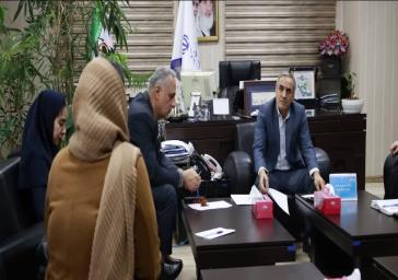 دیدار چهره‌به‌چهره فرماندار رباط‌کریم با ۱۱ نفر از شهروندان در فرمانداری